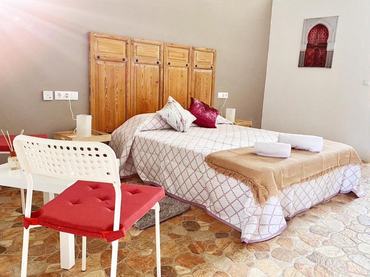 Devmani Hotel Rural Espartinas Buitenkant foto